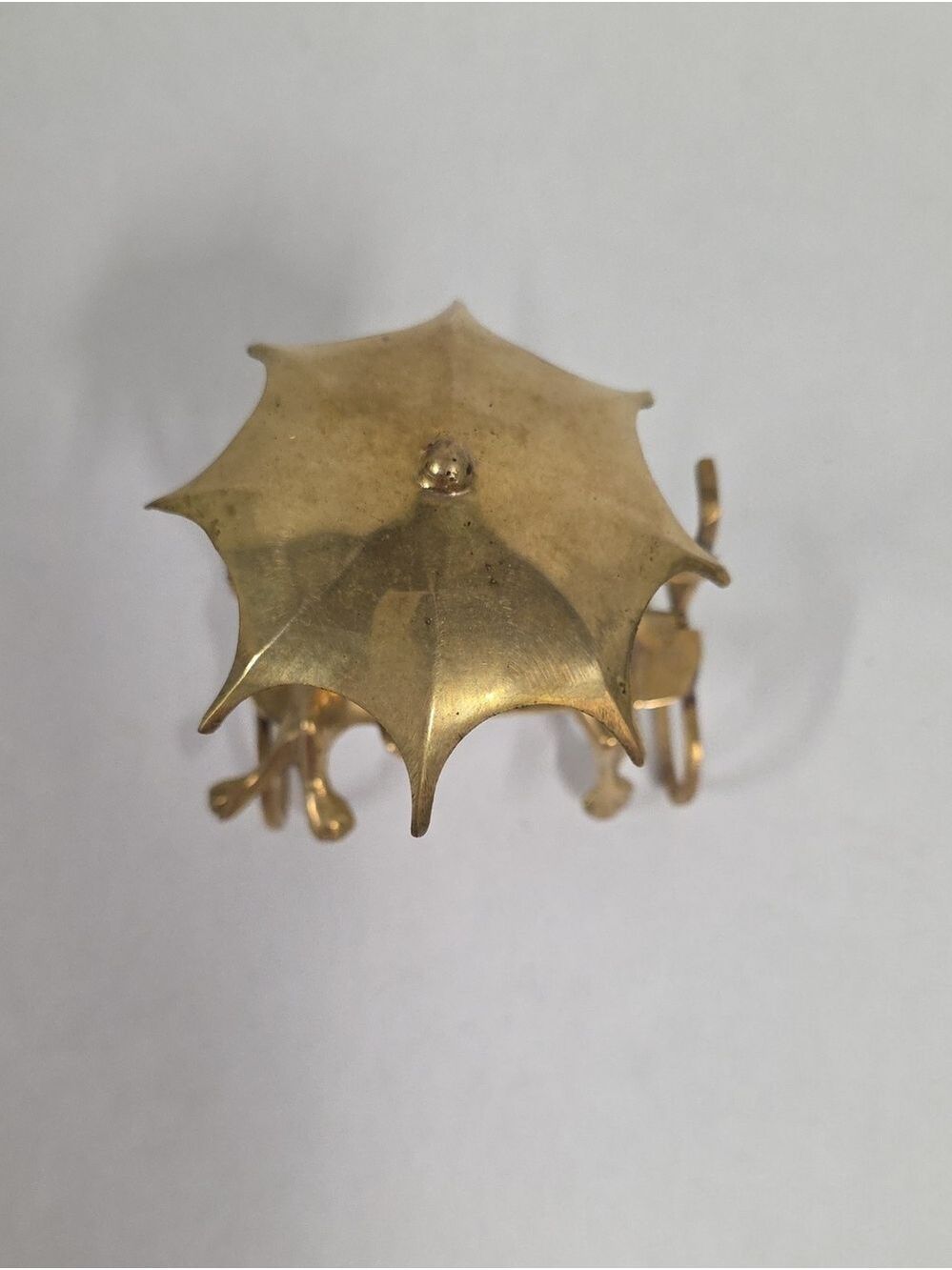 Vintage Brass Frogs on Bench Under Umbrella Figurine Whimsical Decor - Picture 10 of 10